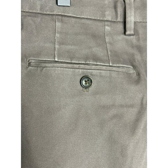 Banana Republic Men's 34" x 32" Classic Fit Chino's Straight Leg - Picture 9 of 13